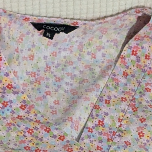 The Scrub Co & Cocoom Scrubs Top Carol's Scrubs Pants - Picture 5 of 12